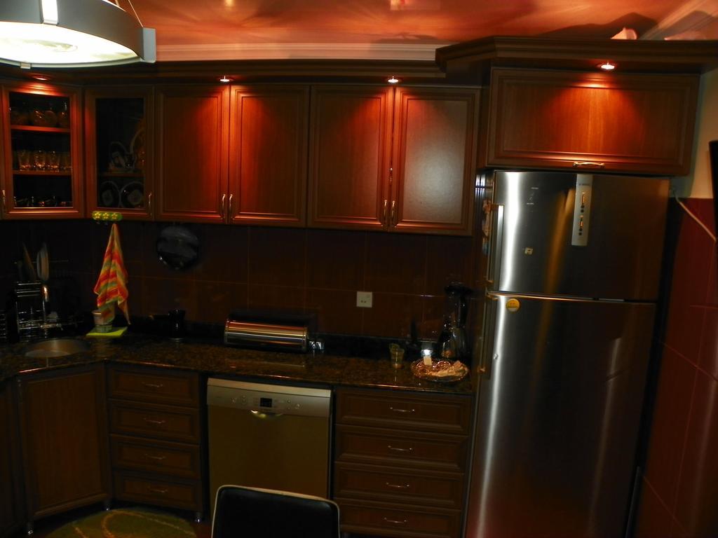 Apartment Rusudan Batumi Pokoj fotografie