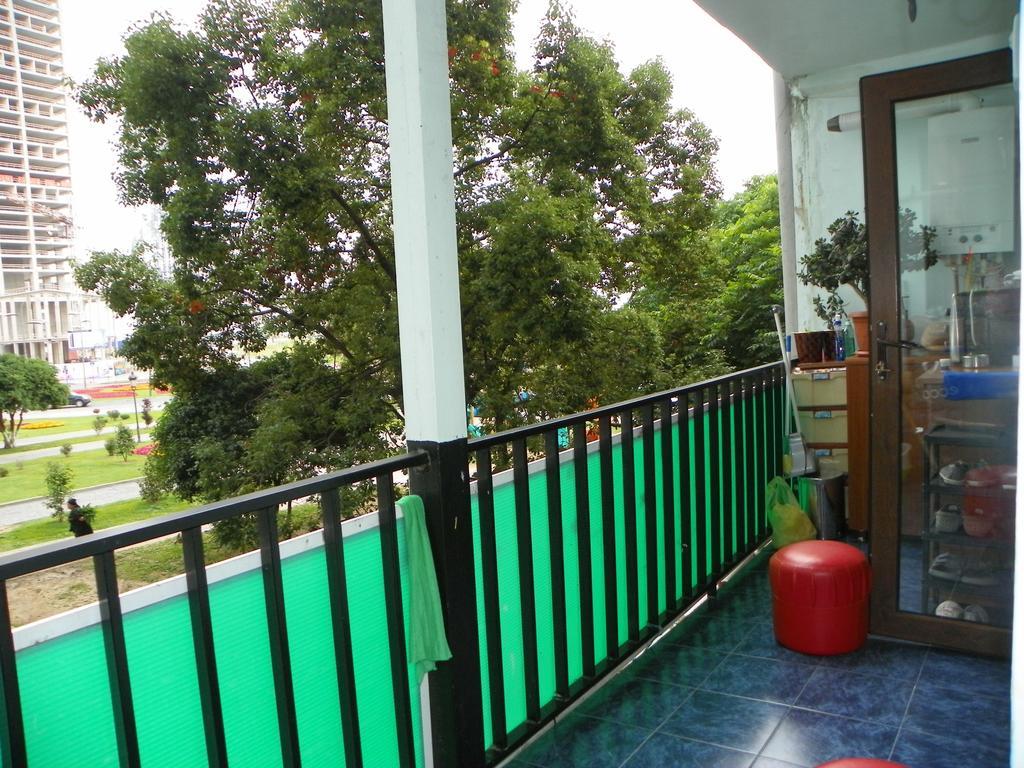 Apartment Rusudan Batumi Pokoj fotografie