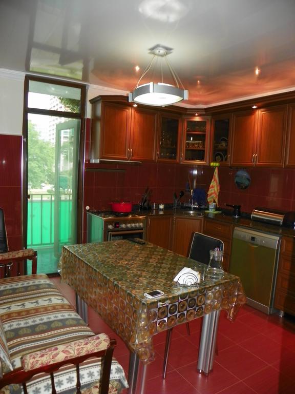 Apartment Rusudan Batumi Pokoj fotografie